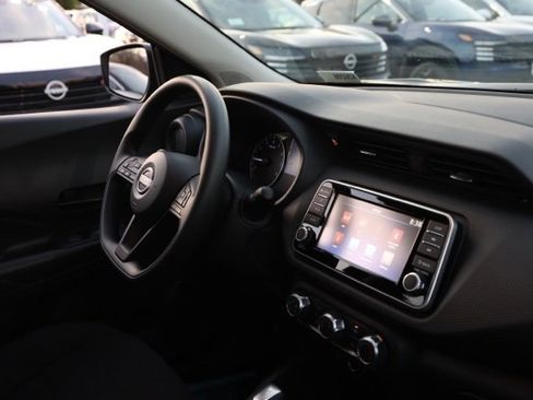New 2025 Nissan Kicks Play S image 20