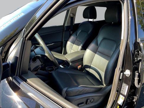 Used 2018 Hyundai Tucson Limited w/ Cargo Package FWD image 8