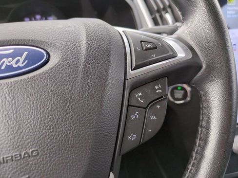 Used 2023 Ford Edge SEL w/ Sport Appearance Package image 25