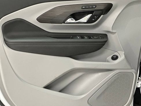 Certified 2022 GMC Terrain SLT FWD image 14