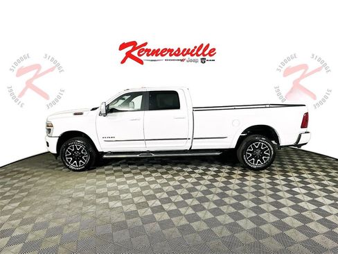 New 2026 RAM 2500 Limited w/ Towing Technology Group image 4