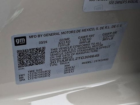 New 2026 GMC Sierra 1500 AT4X AWD/4WD image 18