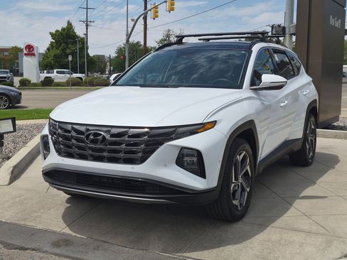 Certified 2024 Hyundai Tucson Limited AWD/4WD image 10