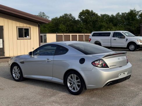 Used 2007 Hyundai Tiburon GS FWD image 12