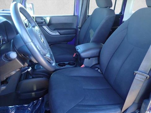 Used 2017 Jeep Wrangler Unlimited Sport w/ Connectivity Group image 11