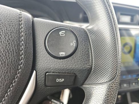 Used 2014 Toyota Corolla L image 34