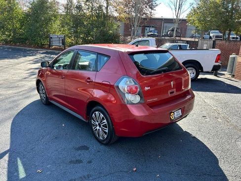 Used 2010 Pontiac Vibe w/ Preferred Package image 5