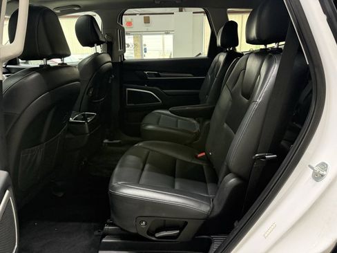 Used 2021 Kia Telluride S AWD/4WD image 14