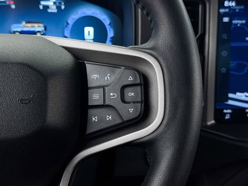 Used 2025 Ford Bronco Badlands AWD/4WD image 36