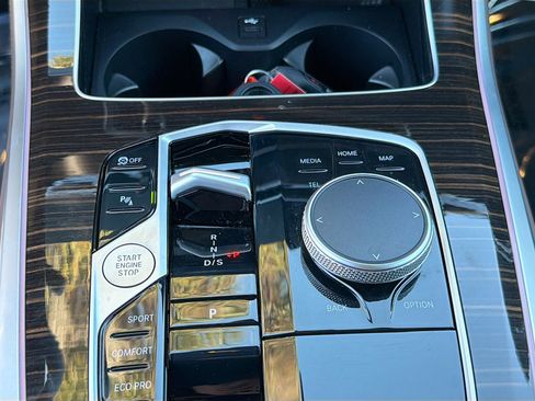 Used 2026 BMW X5 sDrive40i image 30