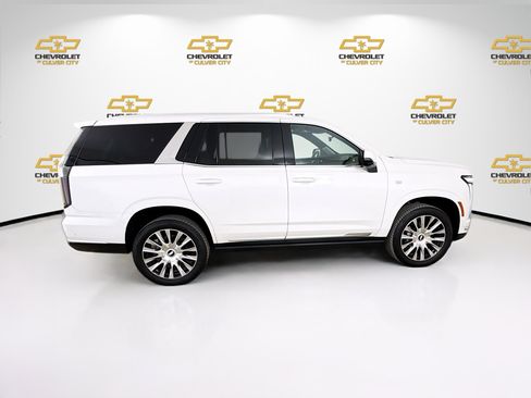 Used 2025 Cadillac Escalade Premium Luxury Platinum image 30