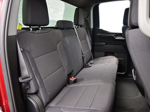 Used 2025 Chevrolet Silverado 1500 RST w/ Z71 Off-Road Package AWD/4WD image 36