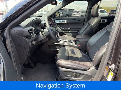 Used 2024 Ford Explorer ST-Line w/ Class IV Trailer Tow Package AWD/4WD image 17