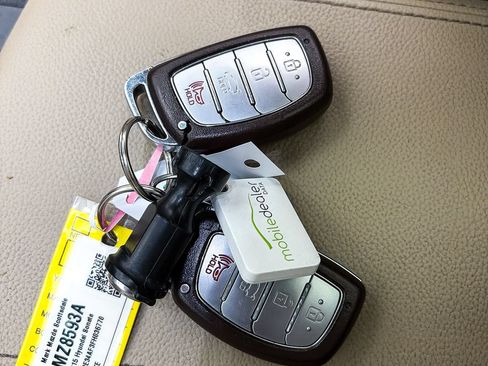 Used 2015 Hyundai Sonata Limited w/ Option Group 06 FWD image 27