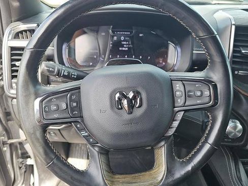 Used 2025 RAM 1500 Limited AWD/4WD image 13
