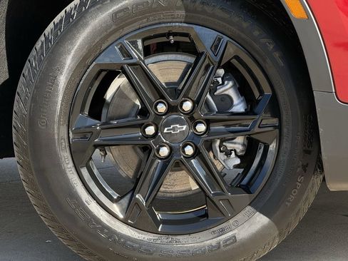 Used 2023 Chevrolet Blazer LT w/ Convenience Package FWD image 8