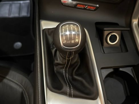 Used 2019 Chevrolet Corvette Z06 RWD image 37