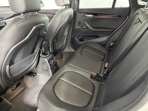 Used 2021 BMW X1 xDrive28i w/ Premium Package image 16
