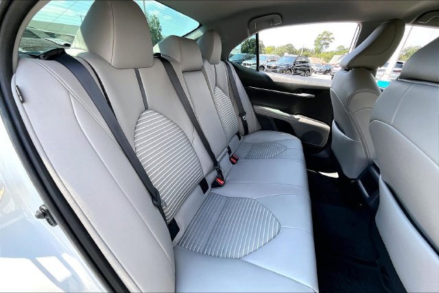 Used 2024 Toyota Camry SE FWD image 22