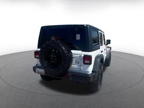 Used 2025 Jeep Wrangler Unlimited Sport AWD/4WD image 15