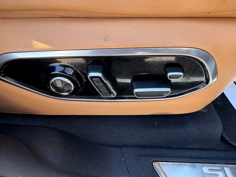 Used 2022 Jeep Grand Cherokee Summit w/ Luxury Tech Group V AWD/4WD image 32