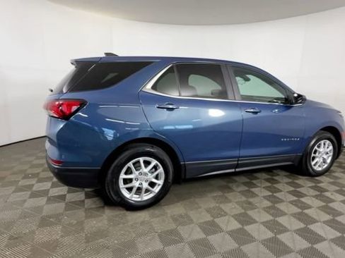 Used 2024 Chevrolet Equinox LT FWD image 4