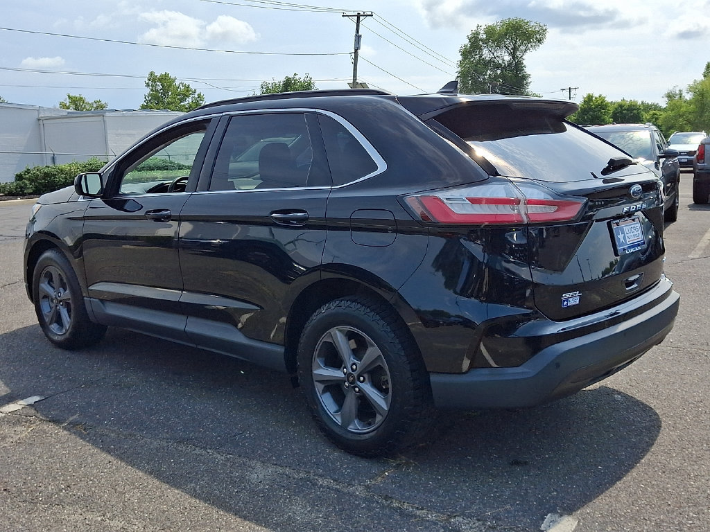 Used 2022 Ford Edge SEL w/ Sport Appearance Package AWD/4WD image 8