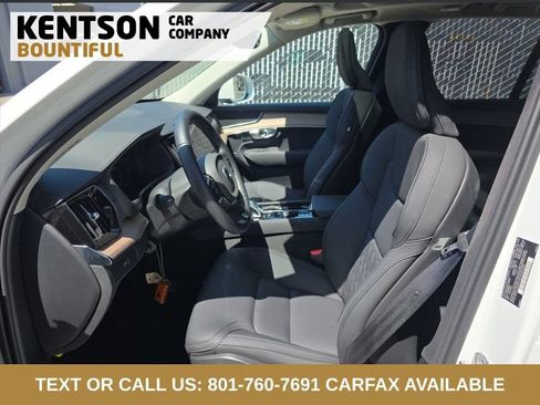 Used 2025 Volvo XC90 B5 Plus AWD/4WD image 4