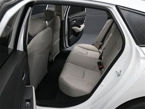 New 2025 Honda Accord SE image 7