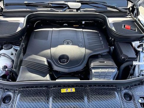 New 2026 Mercedes-Benz GLE 450 4MATIC image 9
