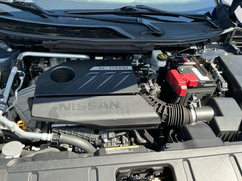 Used 2023 Nissan Rogue SV AWD/4WD image 7
