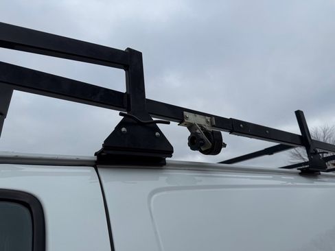 Used 2019 Chevrolet Express 2500 w/ Driver Convenience Package image 10