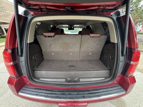 Used 2015 Chevrolet Tahoe LTZ AWD/4WD image 30