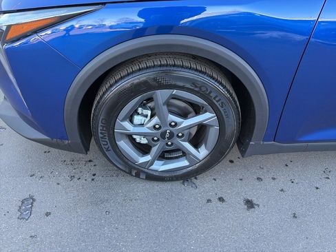 New 2025 Kia K4 LXS image 12