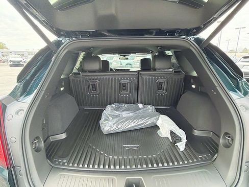 New 2026 Cadillac XT5 Luxury image 26