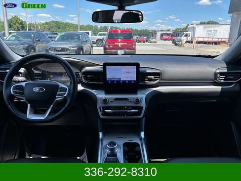 Used 2023 Ford Explorer XLT w/ Equipment Group 202A AWD/4WD image 12