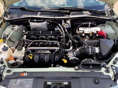 Used 2010 Ford Focus SE FWD image 30