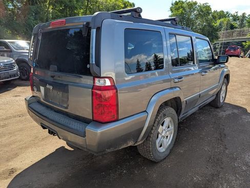 Used 2007 Jeep Commander Sport AWD/4WD image 11