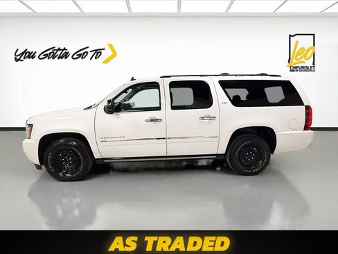 Used 2012 Chevrolet Suburban LTZ image 8
