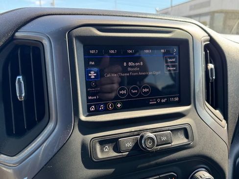 Used 2023 Chevrolet Silverado 1500 Custom AWD/4WD image 19