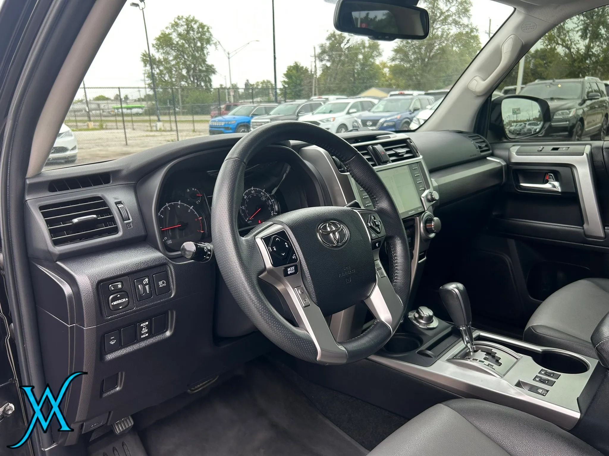Used 2021 Toyota 4Runner SR5 Premium w/ Moonroof Package AWD/4WD image 12