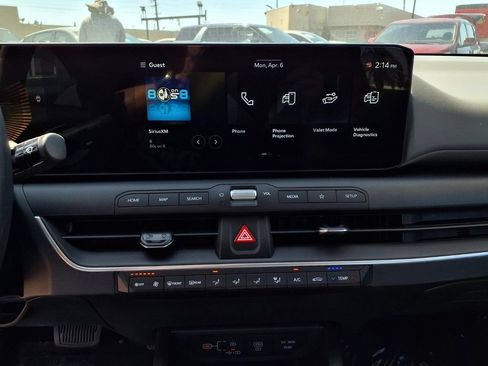 Used 2025 Kia K4 FWD image 19