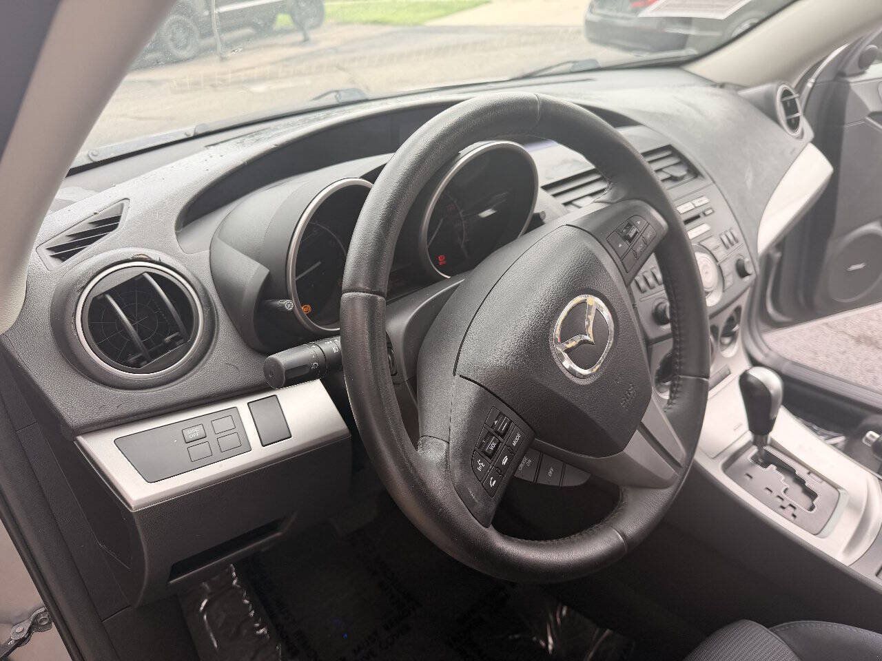 Used 2010 MAZDA MAZDA3 s Sport FWD image 8