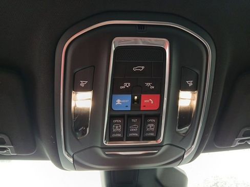 New 2026 Jeep Grand Cherokee Limited image 35