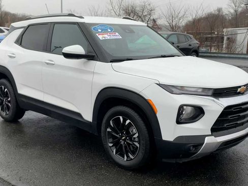 Certified 2023 Chevrolet TrailBlazer LT image 2