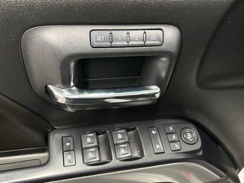 Used 2015 Chevrolet Silverado 1500 LTZ Z71 w/ LTZ Plus Package AWD/4WD image 13
