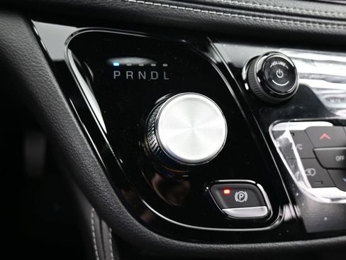 New 2026 Chrysler Pacifica Limited w/ S Appearance Package image 22