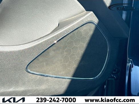 Used 2019 Buick Cascada Premium image 22