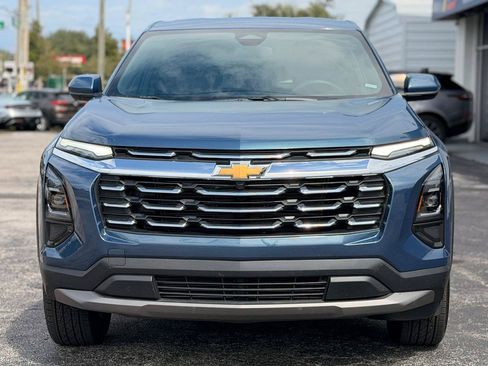 Used 2026 Chevrolet Equinox LT FWD image 3