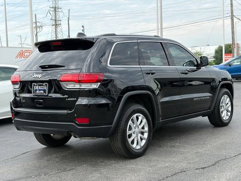 Used 2021 Jeep Grand Cherokee Laredo X AWD/4WD image 4